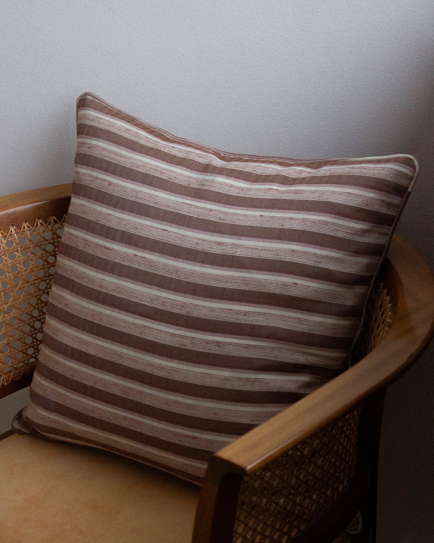 Seseh cushion cover - Brown